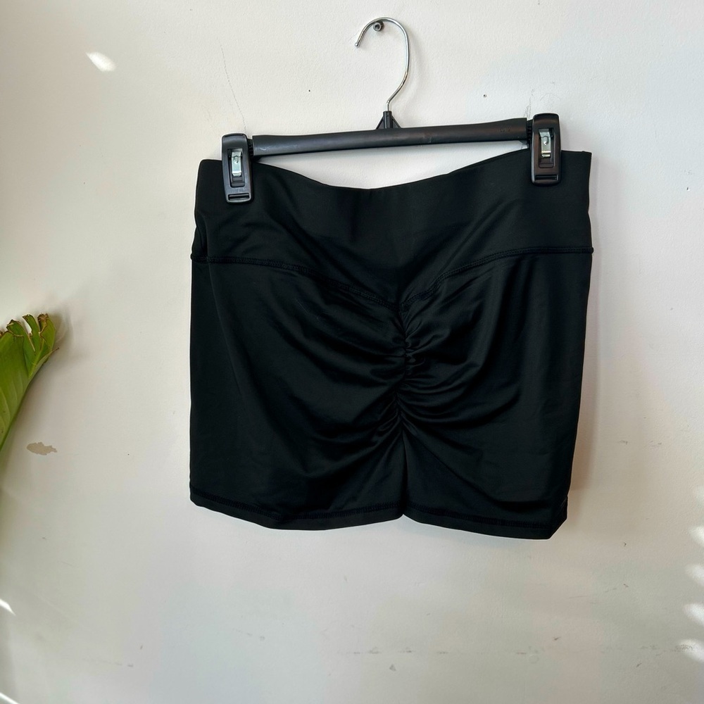 Push up shorts​